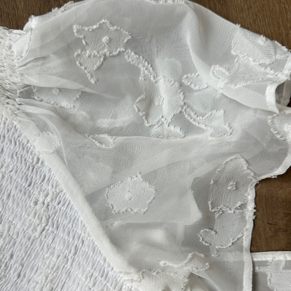 White Dress - Picture 4 of 8